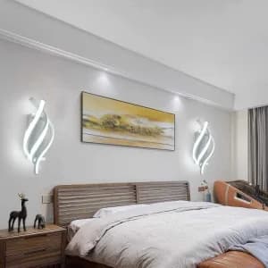 چراغ دیواری LED مدل مارپیچ ؛ چراغ دیواری مدرن سفید با طراحی خطی، مناسب برای اتاق خواب (کنار تخت)، نشیمن، راهرو، بالکن و راه‌پله کد 3012 