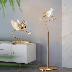 استند کنار سالنی و آباژور رومیزی طرح قو برای اتاق کودک و پذیرایی و گوشه های دنج سالن شما